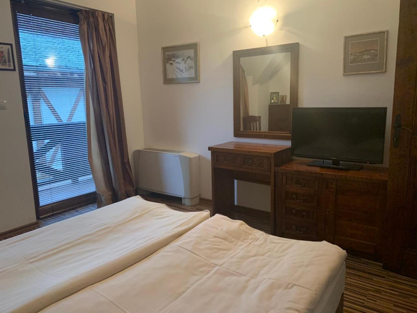 Granat Gondola Lift Apartments Bansko Exterior foto