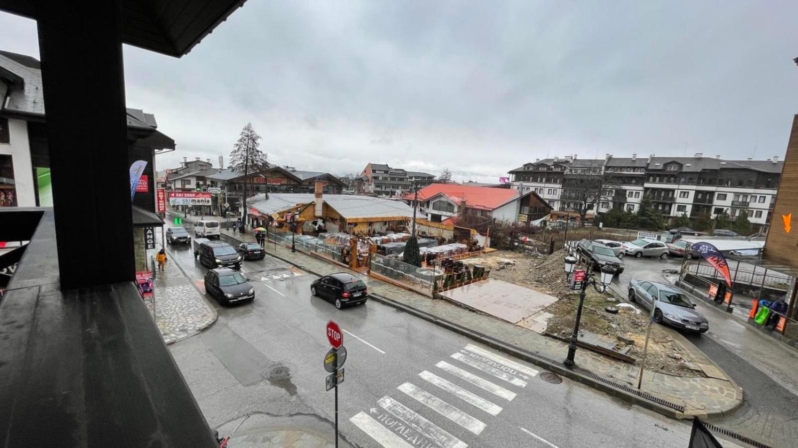 Granat Gondola Lift Apartments Bansko Exterior foto